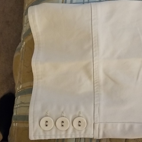 Khaki capris - Picture 3 of 8